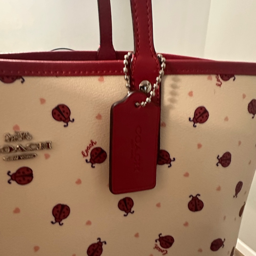 Coach Cream Tote with Lady Bug  Charm - Picture 3 of 6